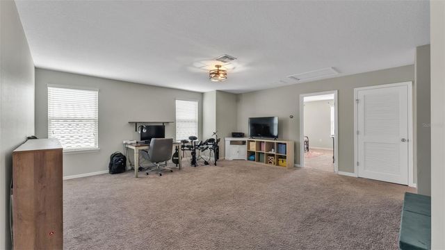 2250 BELLA LUNA CIRCLE, Lakeland, FL 33810