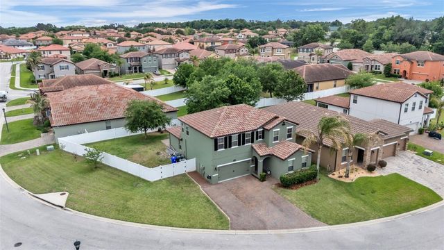 2250 BELLA LUNA CIRCLE, Lakeland, FL 33810