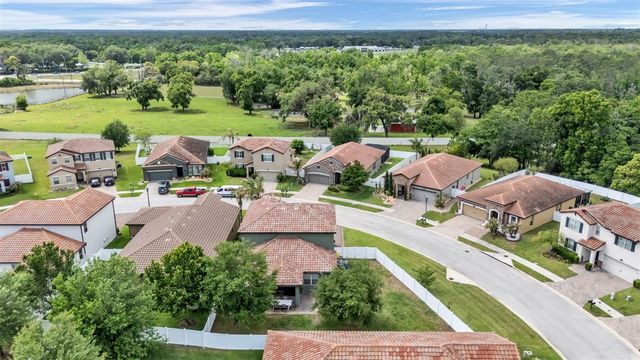 2250 BELLA LUNA CIRCLE, Lakeland, FL 33810