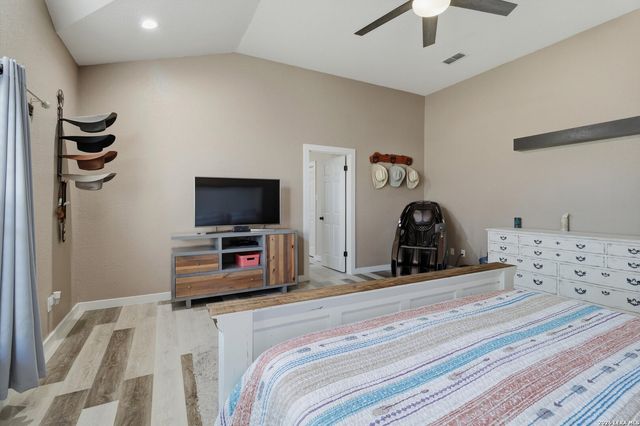 2051 Phantom Rider, Spring Branch, TX 78070