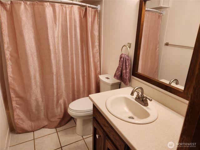 6744 La Bello Drive, Lynden, WA 98264