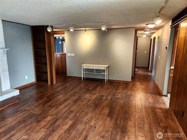 6744 La Bello Drive, Lynden, WA 98264