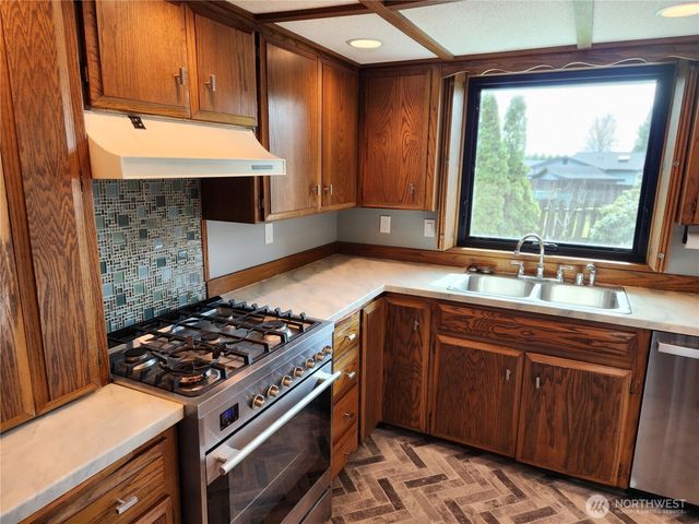 6744 La Bello Drive, Lynden, WA 98264