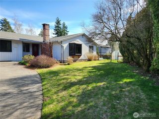 6744 La Bello Drive, Lynden, WA 98264