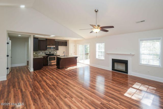 315 Adams Circle, Pinehurst, NC 28374