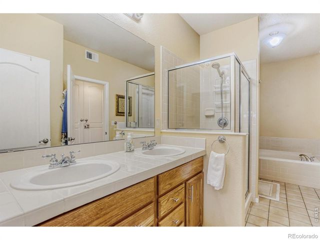 2201 Calais Drive, Longmont, CO 80504