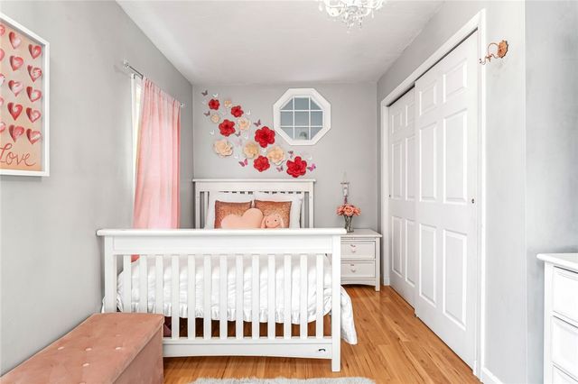 26 Bowden Avenue, Barrington, RI 02806