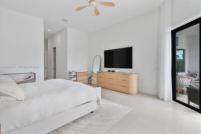 3502 Ashwood Cir N, Hollywood, FL 33312