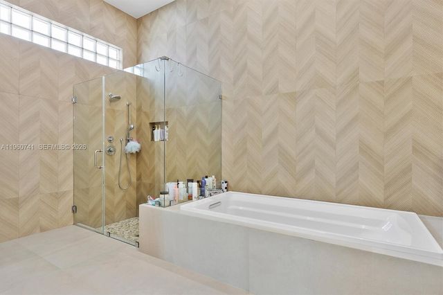 3502 Ashwood Cir N, Hollywood, FL 33312