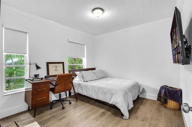 1650 S Le Jeune Rd 105, Coral Gables, FL 33134