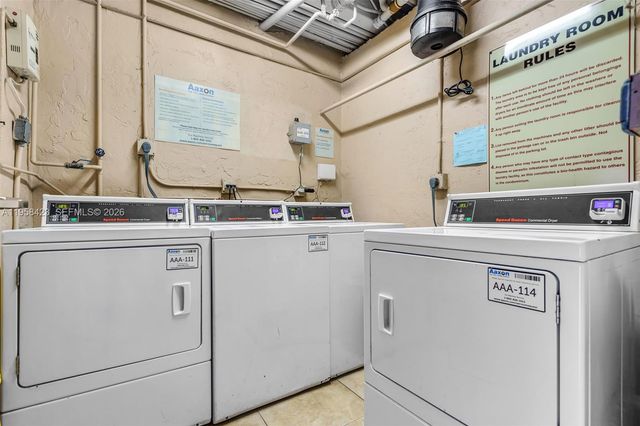 1650 S Le Jeune Rd 105, Coral Gables, FL 33134