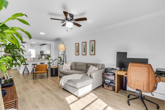 1650 S Le Jeune Rd 105, Coral Gables, FL 33134