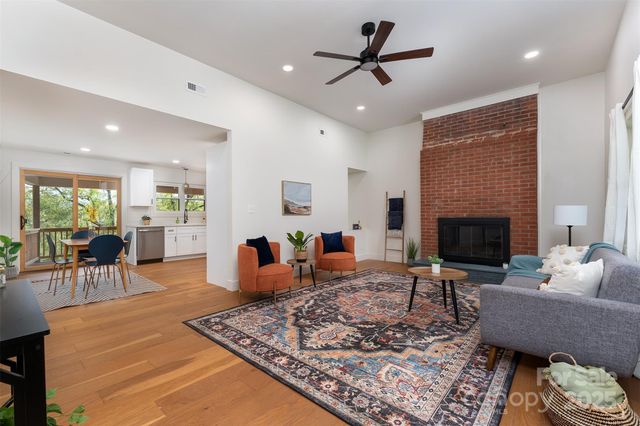 75 Panorama Drive, Asheville, NC 28806