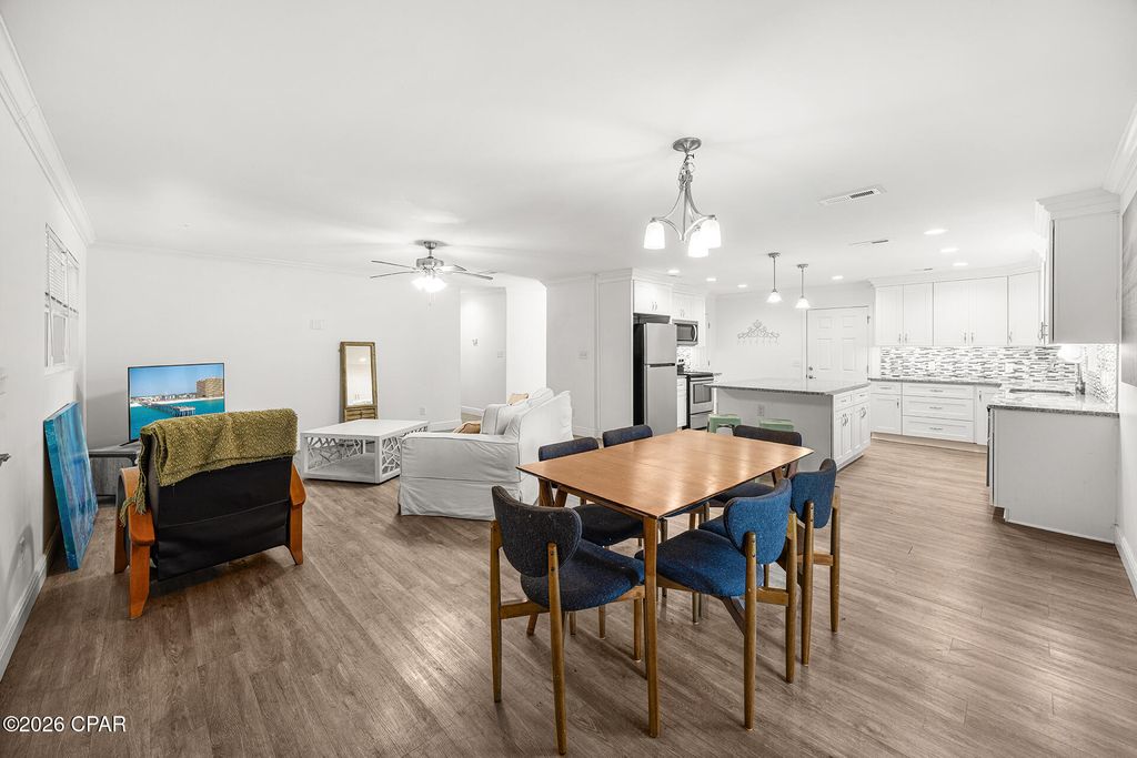 Image 12 of property listing at 101 Villa Court, Panama City Beach, FL 32413