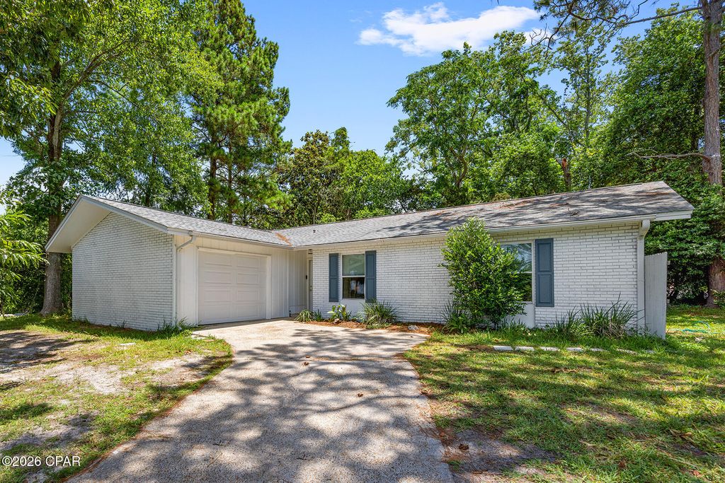 Image 39 of property listing at 101 Villa Court, Panama City Beach, FL 32413