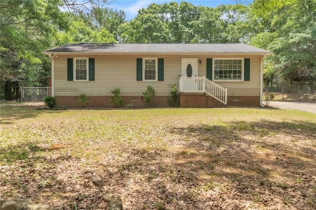 107 A Brookforest Drive, Belton, SC 29627