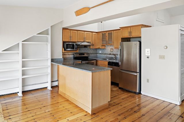 49 Worcester St 4, Boston, MA 02118