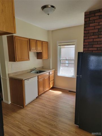 222 Randolph Avenue, Ferguson, MO 63135