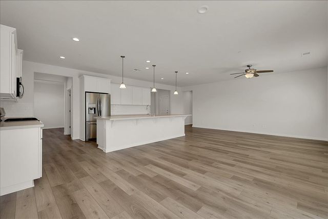 668 Atherton Way, Plumas Lake, CA 95961