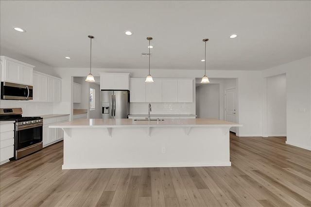 668 Atherton Way, Plumas Lake, CA 95961