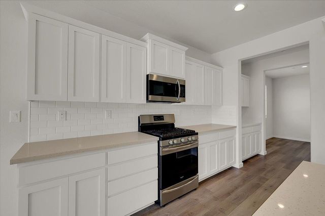 668 Atherton Way, Plumas Lake, CA 95961
