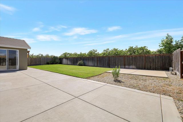 668 Atherton Way, Plumas Lake, CA 95961