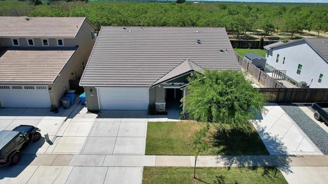 668 Atherton Way, Plumas Lake, CA 95961