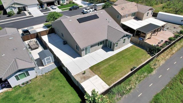 668 Atherton Way, Plumas Lake, CA 95961