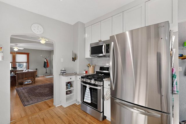 1424 Fruit Avenue NW, Albuquerque, NM 87104