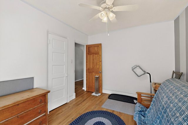 1424 Fruit Avenue NW, Albuquerque, NM 87104