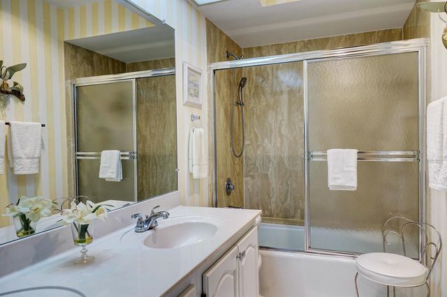 2370 NE Ocean Boulevard C305, Stuart, FL 34996