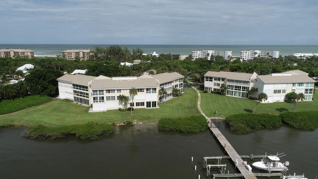 2370 NE Ocean Boulevard C305, Stuart, FL 34996