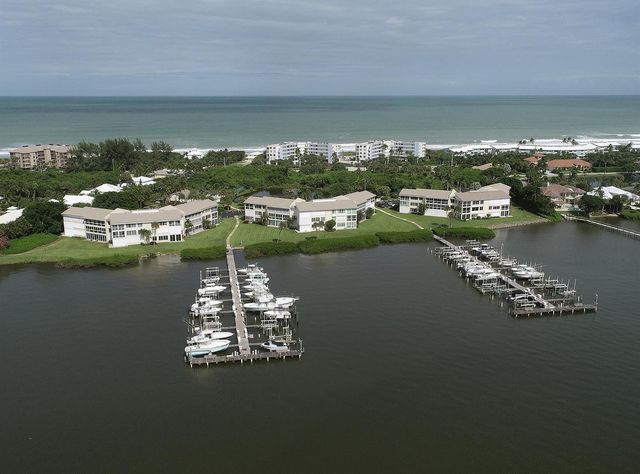 2370 NE Ocean Boulevard C305, Stuart, FL 34996