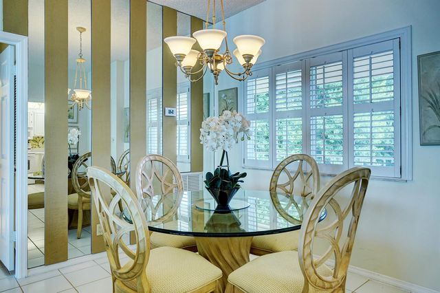 2370 NE Ocean Boulevard C305, Stuart, FL 34996
