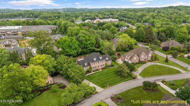 7605 Harrisburg Court, Knoxville, TN 37909