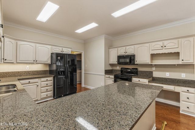 7605 Harrisburg Court, Knoxville, TN 37909