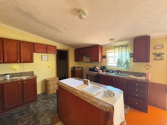 204 N Elm Street, Cambria, IL 62915