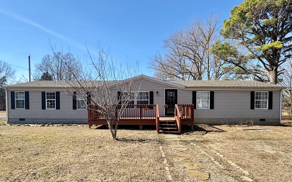 204 N Elm Street, Cambria, IL 62915