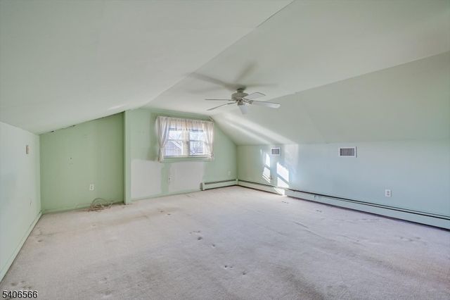 31 Marie Rd, Woodbridge Twp., NJ 08863