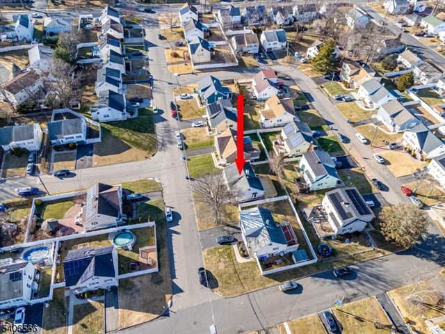 31 Marie Rd, Woodbridge Twp., NJ 08863