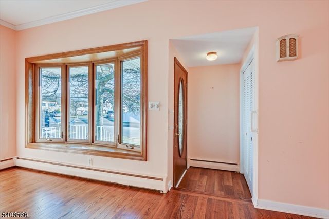 31 Marie Rd, Woodbridge Twp., NJ 08863