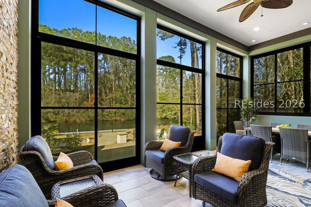 38 Blue Trail Ct, Bluffton, SC 29910