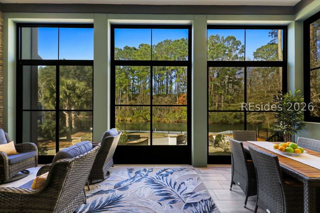 38 Blue Trail Ct, Bluffton, SC 29910