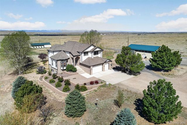 3551 S Lookout Hill Street, Watkins, CO 80137