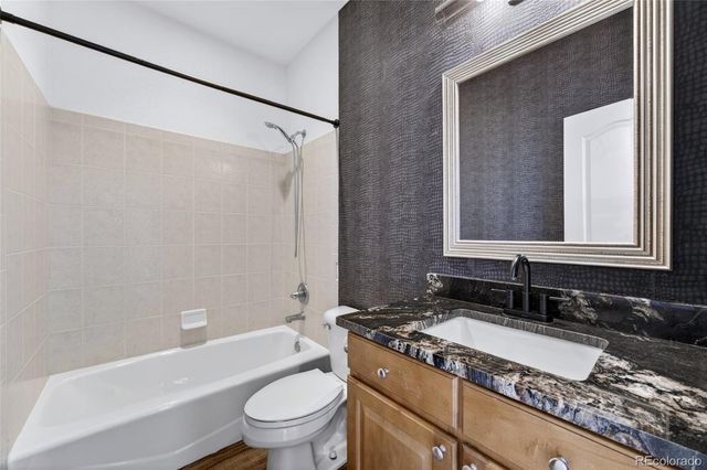 3551 S Lookout Hill Street, Watkins, CO 80137