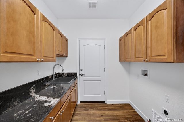 3551 S Lookout Hill Street, Watkins, CO 80137