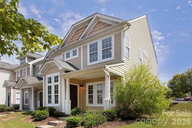 2721 Grain Mill Lane, Charlotte, NC 28214