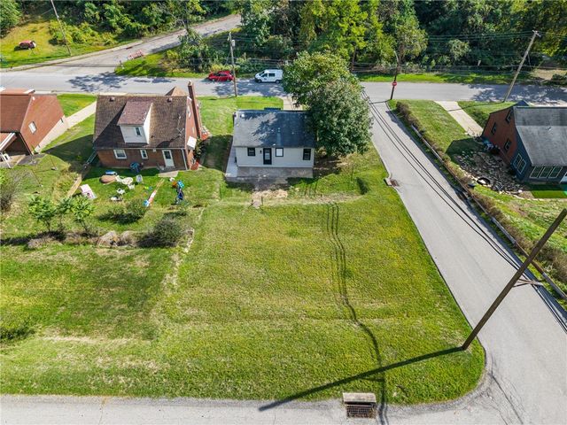 501 Division St, West Mifflin, PA 15122
