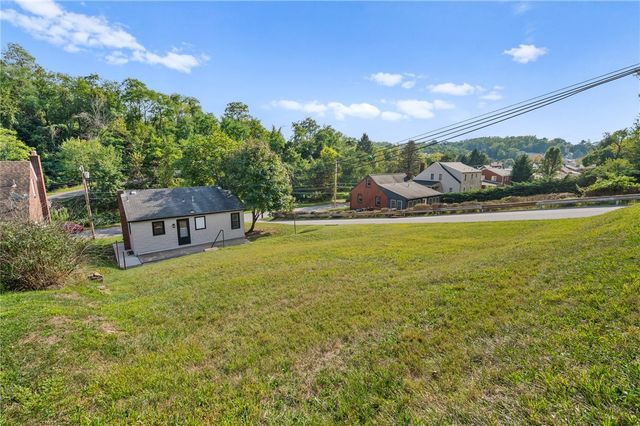 501 Division St, West Mifflin, PA 15122