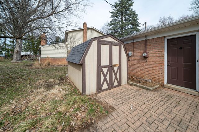 3212 Lockridge Drive, Ann Arbor, MI 48108